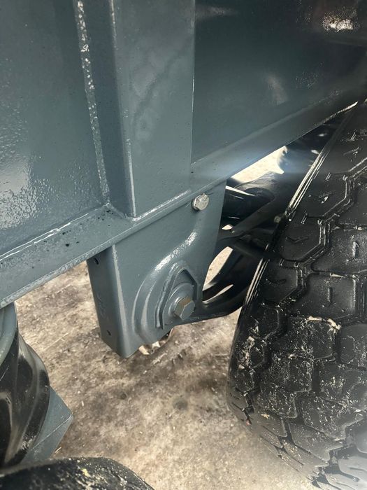 Полуприцеп  BODEX. KIS 33 Самоскид .2004 року