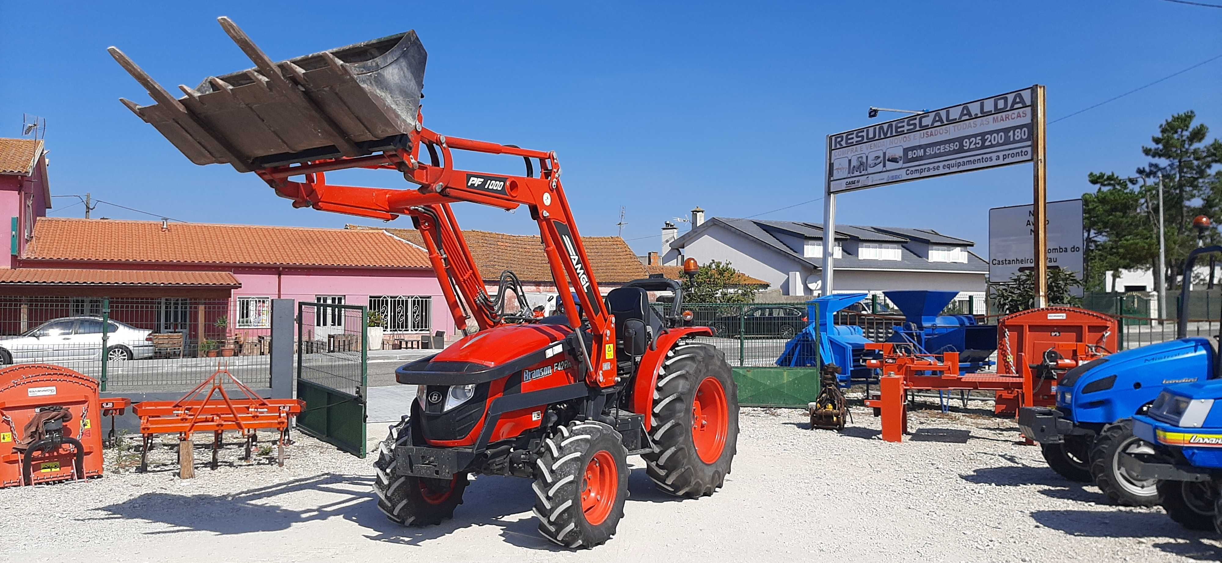 landlord satellite Attachment Tractor/Trator Branson F42Rn c/carregador frontal Bom Sucesso • OLX Portugal