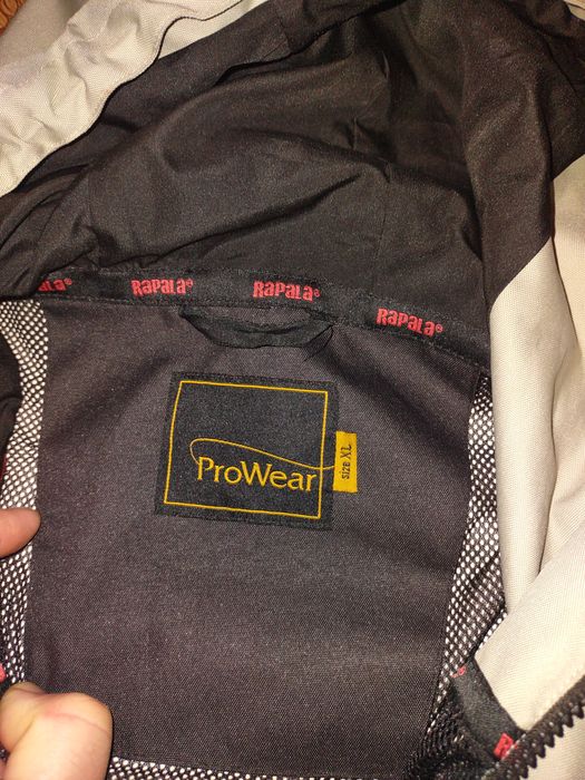 Продам куртку Рапала