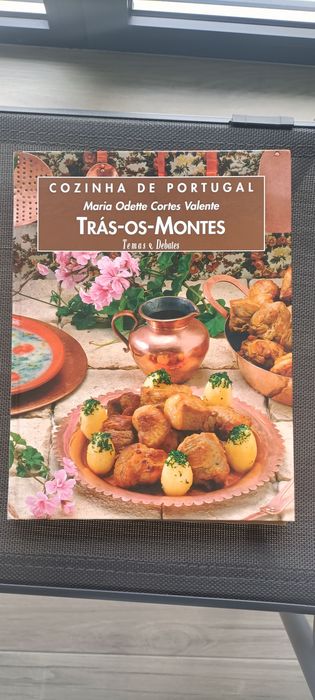 Seis volumes de cozinha de Portugal de Odette Valente