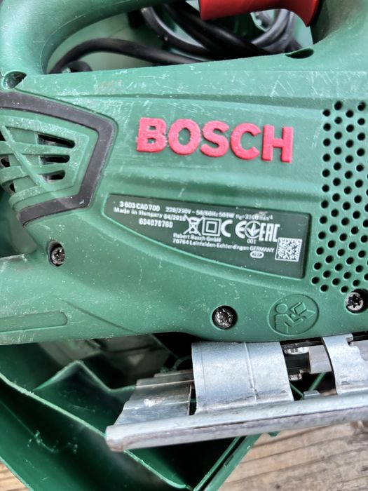 Wyrzynarka Bosch PST 670 Set + walizka
