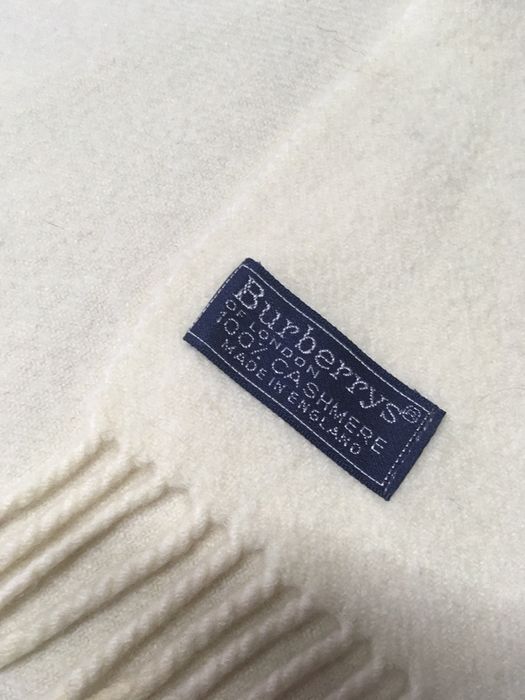 Cachecol branco cachemira Burberry