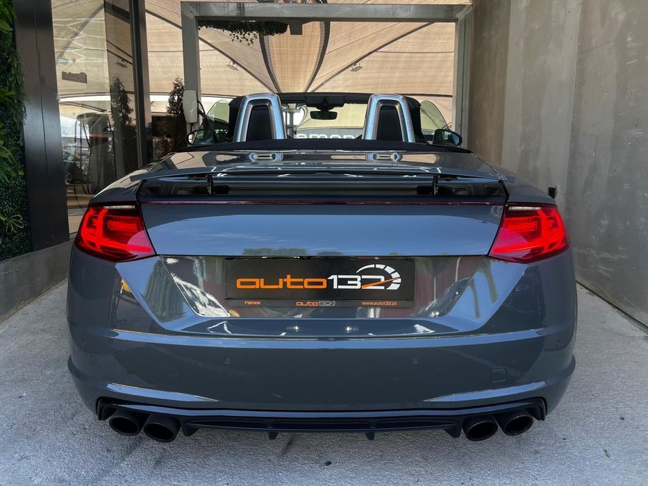 Audi TTS Roadster 2.0 TFSi quattro S Tronic