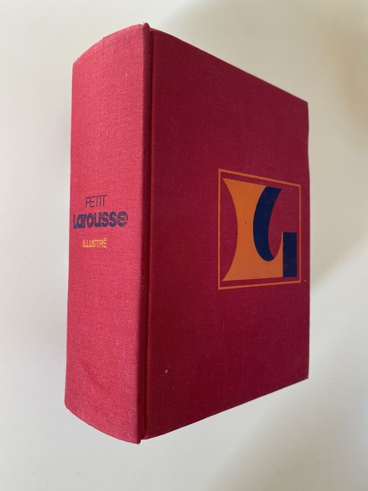 Petit Larousse illustre słownik francuski