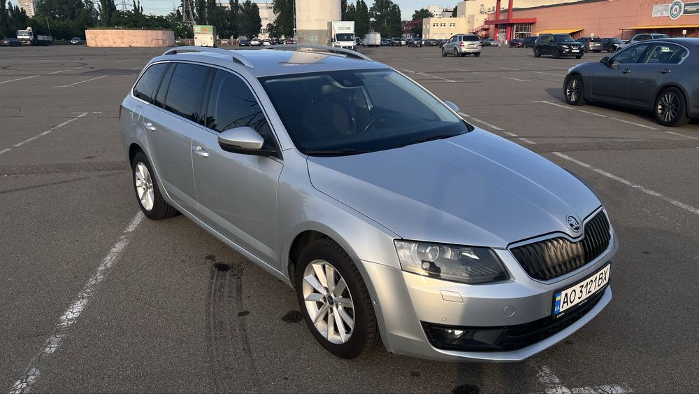 Skoda Octavia 2015 VIN TMBJJ7NE3F0121645 фото оголошення 3 з 22