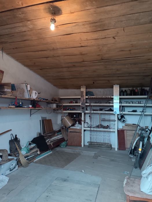 Продам гараж в м. Хмільнику