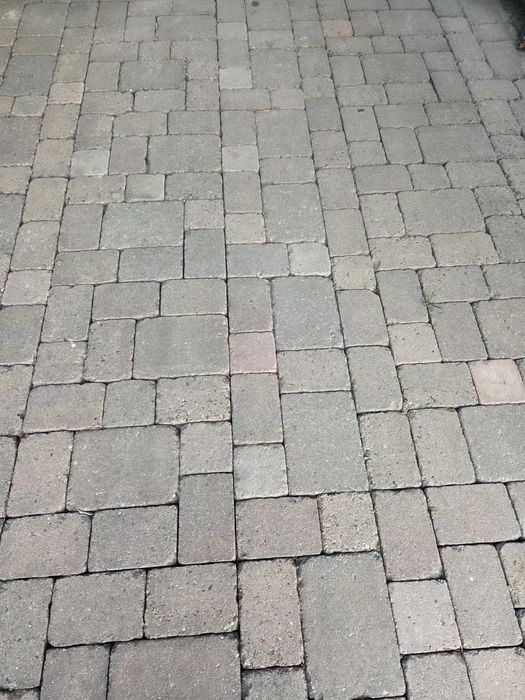 Kostka brukowa używana