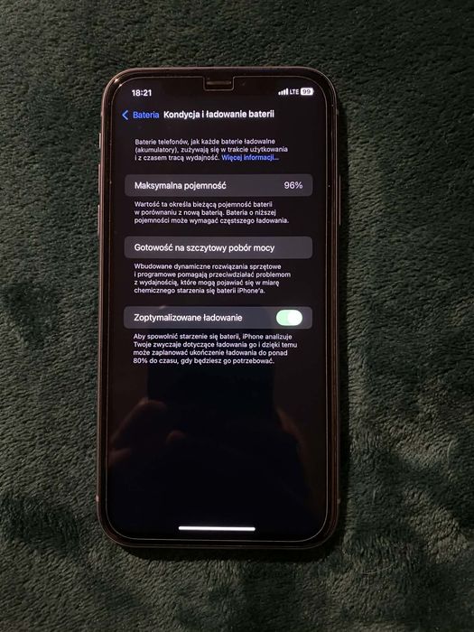 Iphone 11 64gb bateria 96