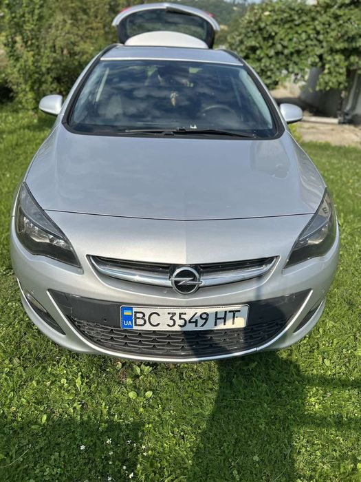 Opel Astra j 1,6