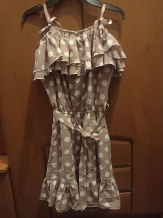 Платье на девочку