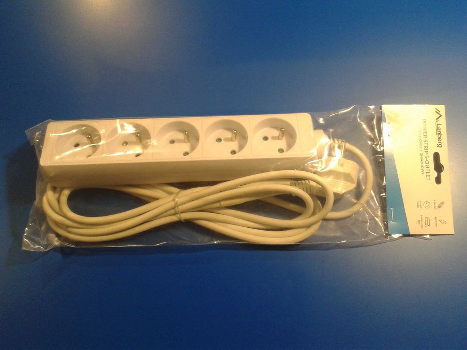 Listwa zasilająca 5 gniazd kabel 3m
