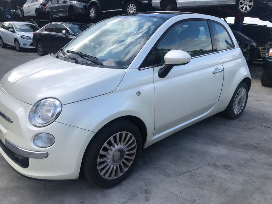 FIAT 500 1.3 MULTIJET DE 2009 PARA PEÇAS