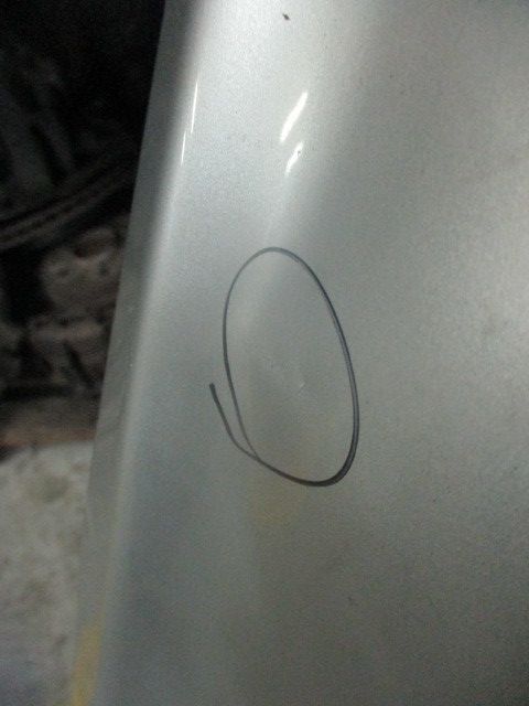 Guarda-lamas direito VOLVO C30