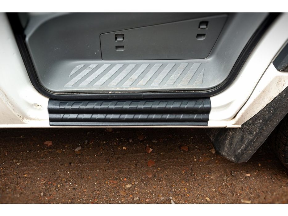 Mercedes Sprinter W906 2006-2018 Накладки на пороги EuroCap 2 шт ABS