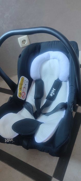 Автолюлька Joie для малечі