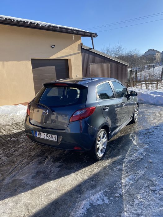 Mazda 2 2008 rok