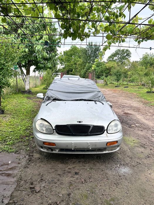 Daewoo Leganza 1998