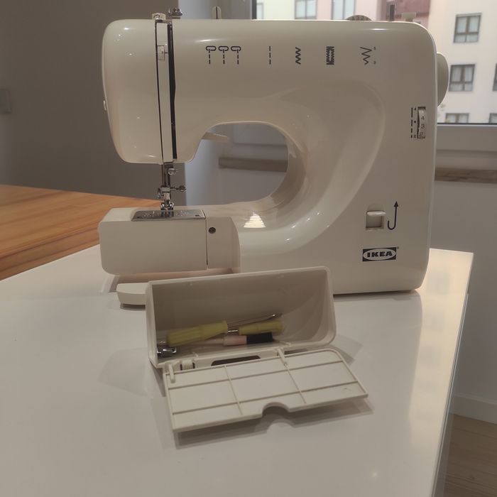 Máquina costura IKEA trackla