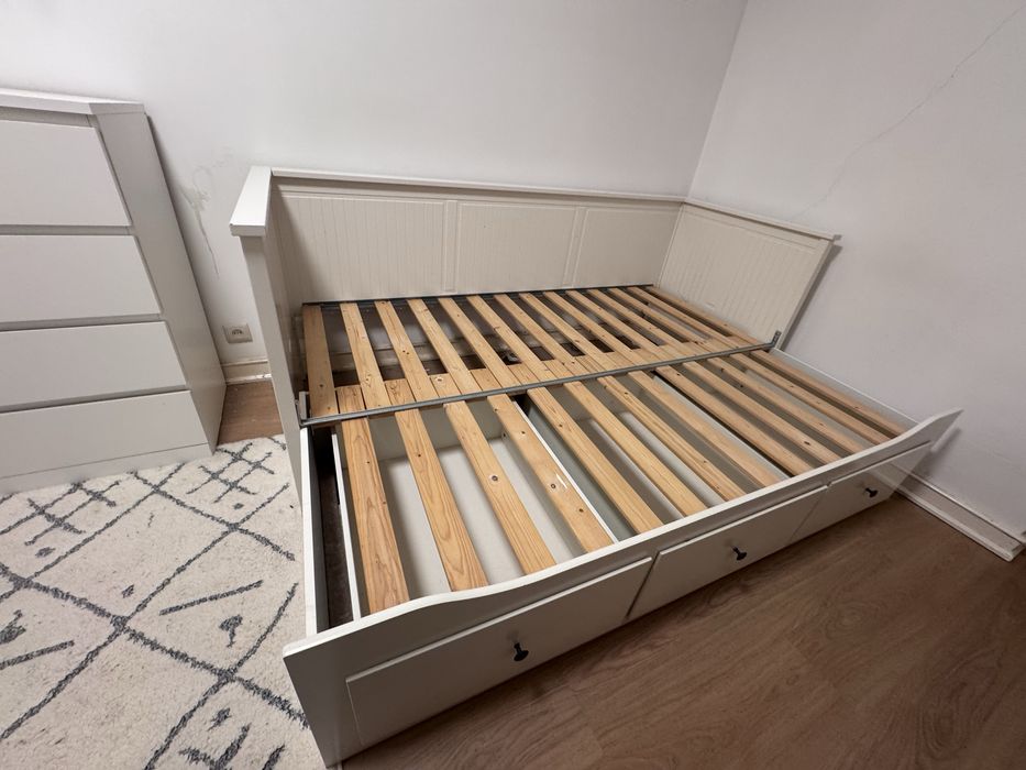 Cama casal/solteiro em bom estado