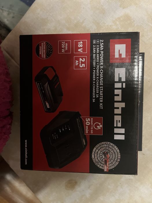 Conjunto de Carregador e Bateria EINHELL Pxc Starter Kit 18V 2,5Ah