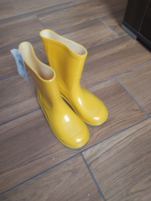 Nowe kalosze dziecięce