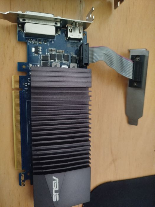 Gráfica 1gb para despachar