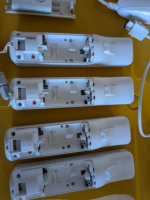 Comandos wii e acessórios