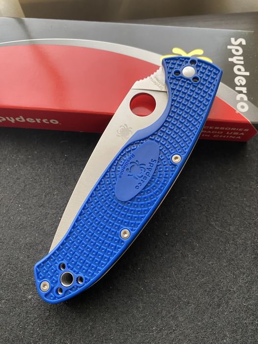Spyderco Resilience lightweight 8Cr13MoV