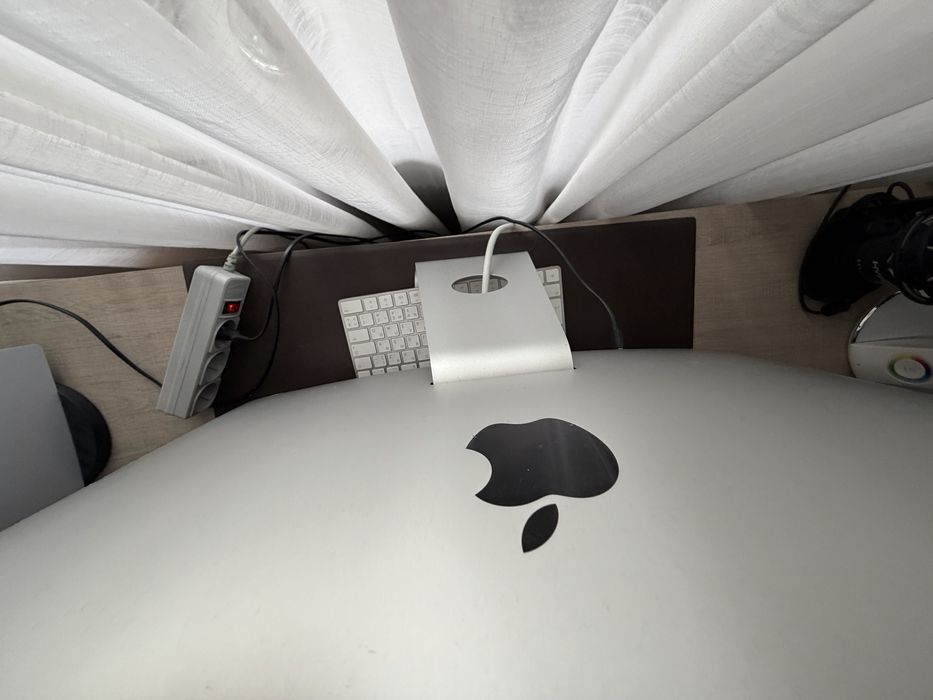 Apple iMac 21.5inch 2017