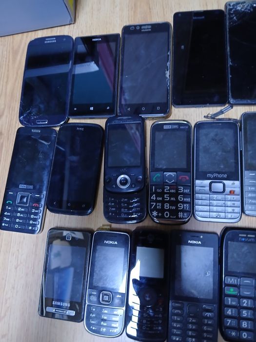 Mega mix telefonów na części 42 stuk + extra gratisy