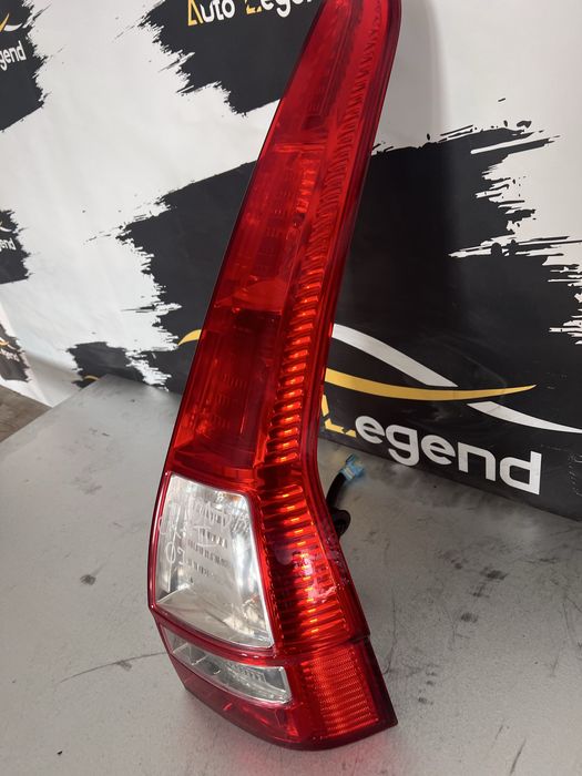 Задній ліхтар на Honda CR-V lll
