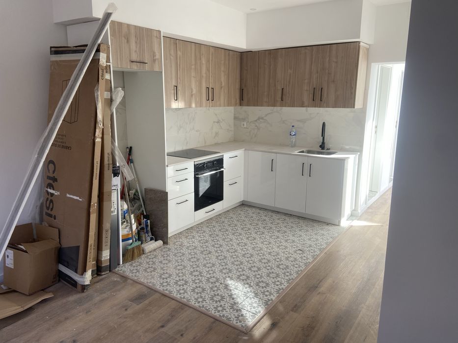 Moradia t1  +1 toda temodelada coimbra