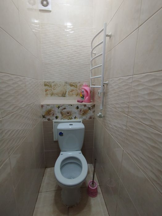 Сдам 2 к.кв., Центр Черноморска.