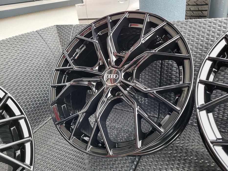 Alufelgi 18" 5x112 ET40 Audi A3 8Y A4 B9 B8 B7 A6 C8 C7 Q5 Q3 ITALY!