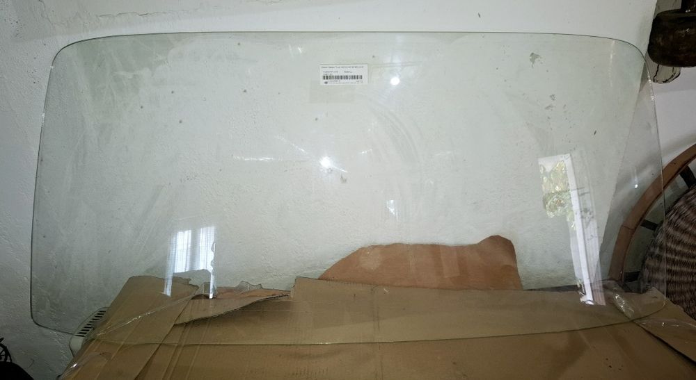 Pára-brisas Nissan Cabstar F22 Rodado Simples