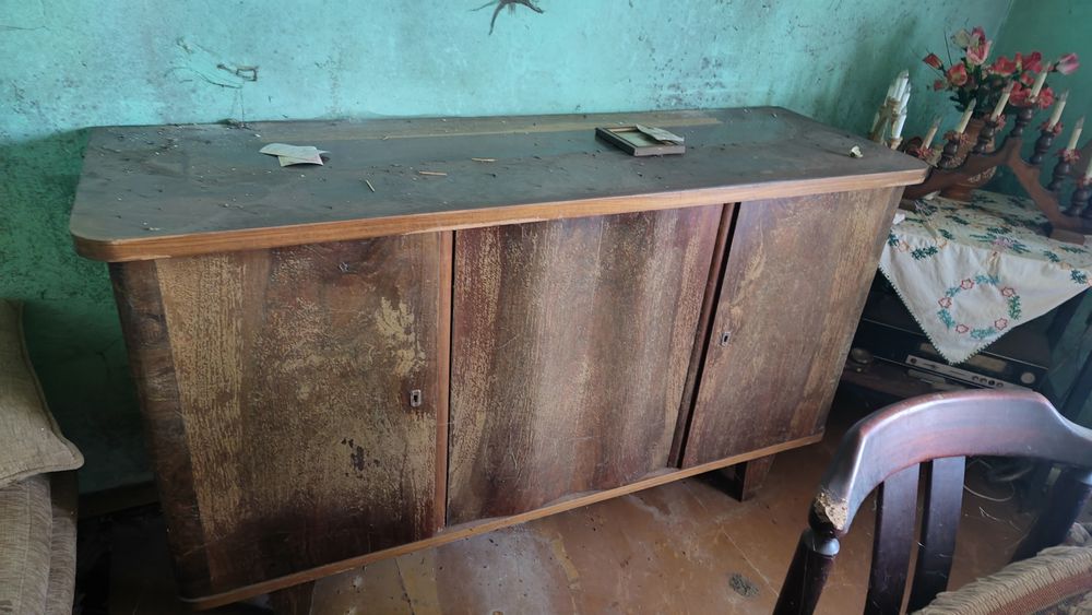 Dół od kredensu do renowacji