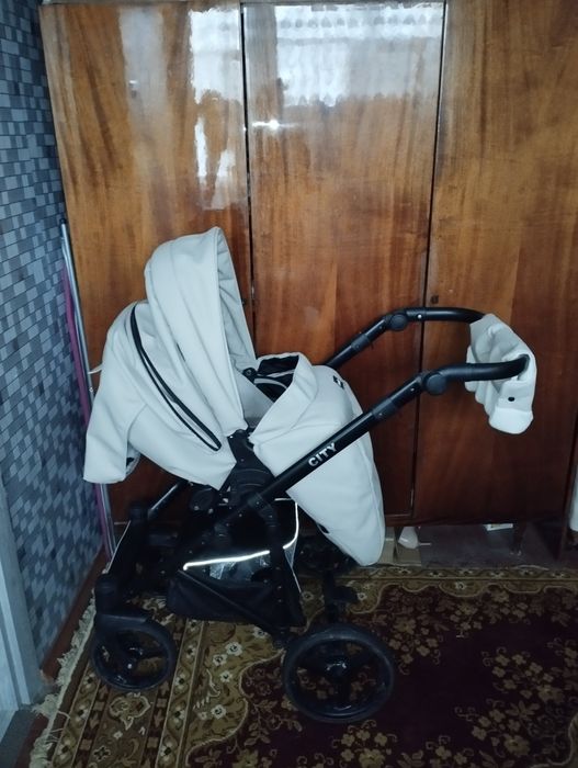 Продам коляску 2в1 фірми Bair