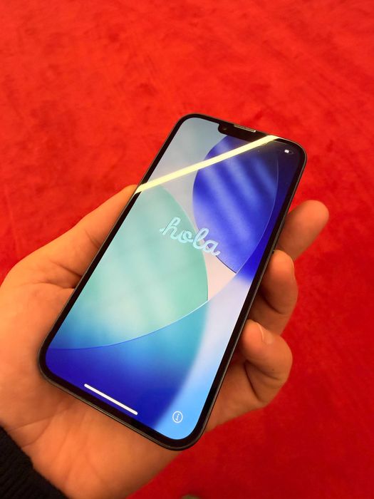 iPhone 13 – 128GB – Muito bom estado – Bateria 78%