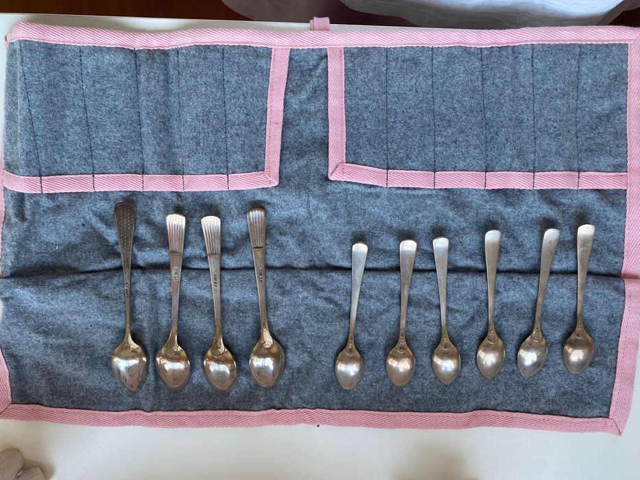 Colheres de prata