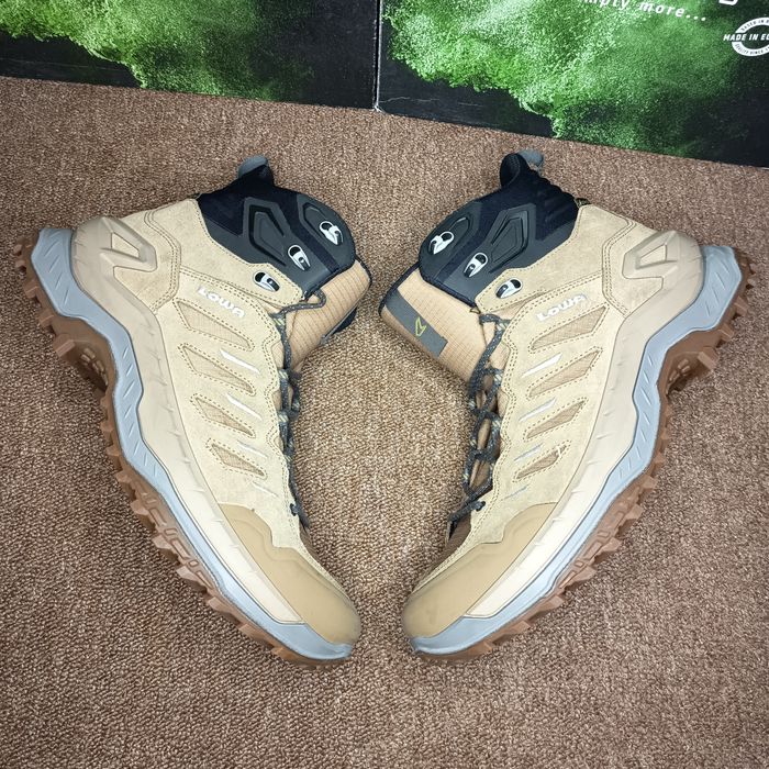 39,46,5. Непромокаючі термочеревики Lowa Innovo GTX Mid