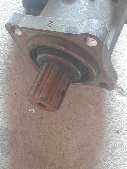 Pompa Hydrauliczna Duza Duza