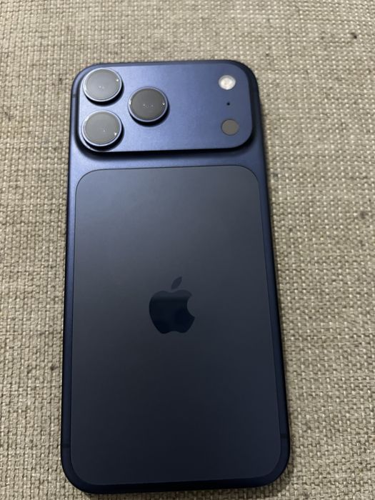 Vendo iphone 17 pro max
