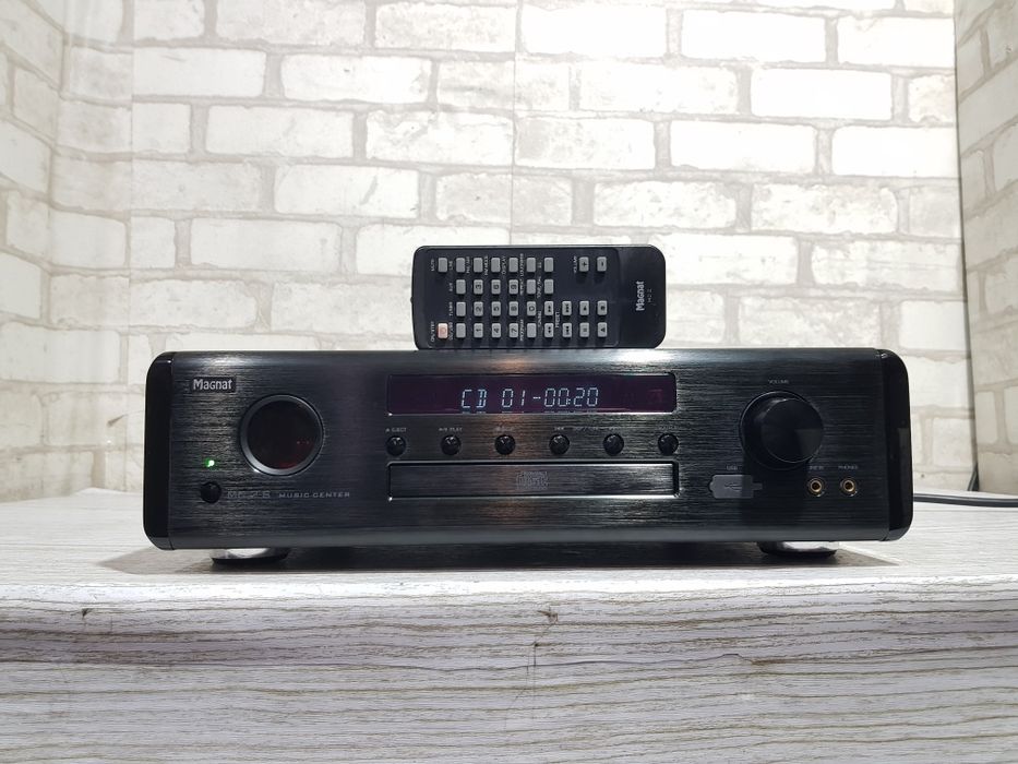 Ламповий! Стерео ресивер/програвач  MAGNAT MC 2S., +1,*2x40 Вт, USB, б/у з Німеччини
