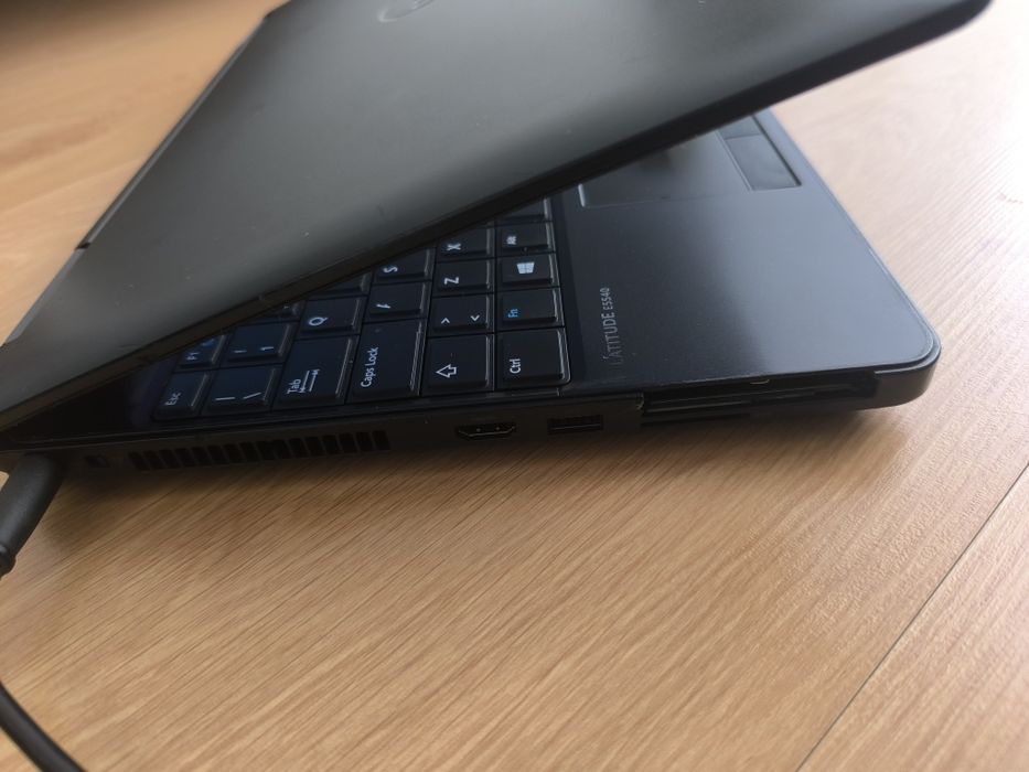 PC Portátil Dell latitude e5540