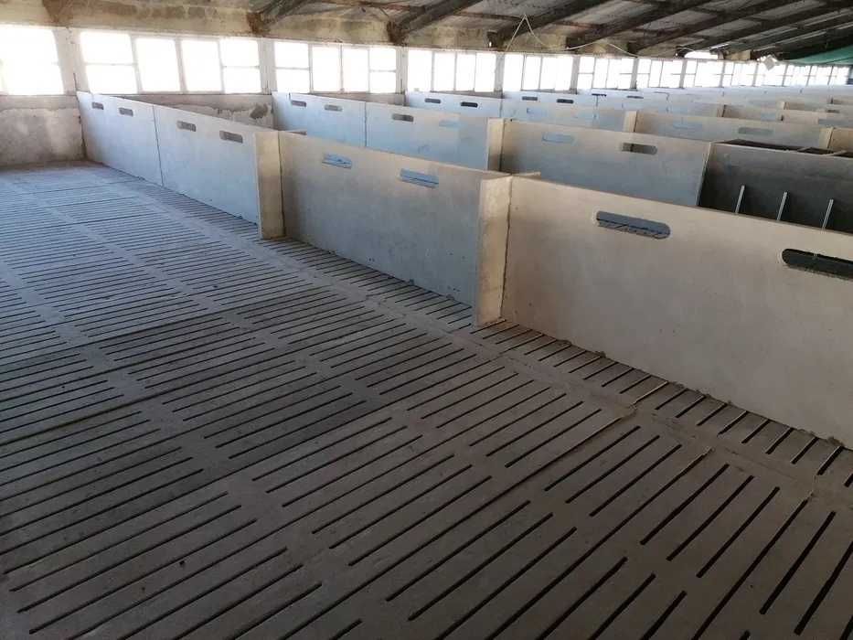Ruszty ruszta betonowe dla trzody Maty legowiskowe Materace