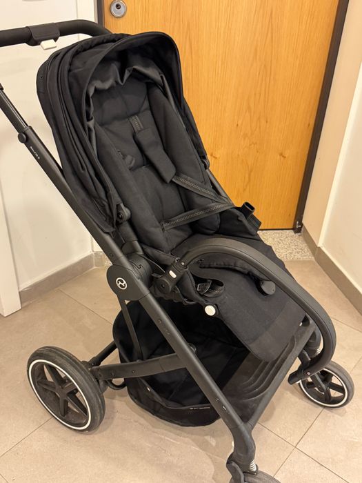 Carrinho Cybex Balios S preto como novo