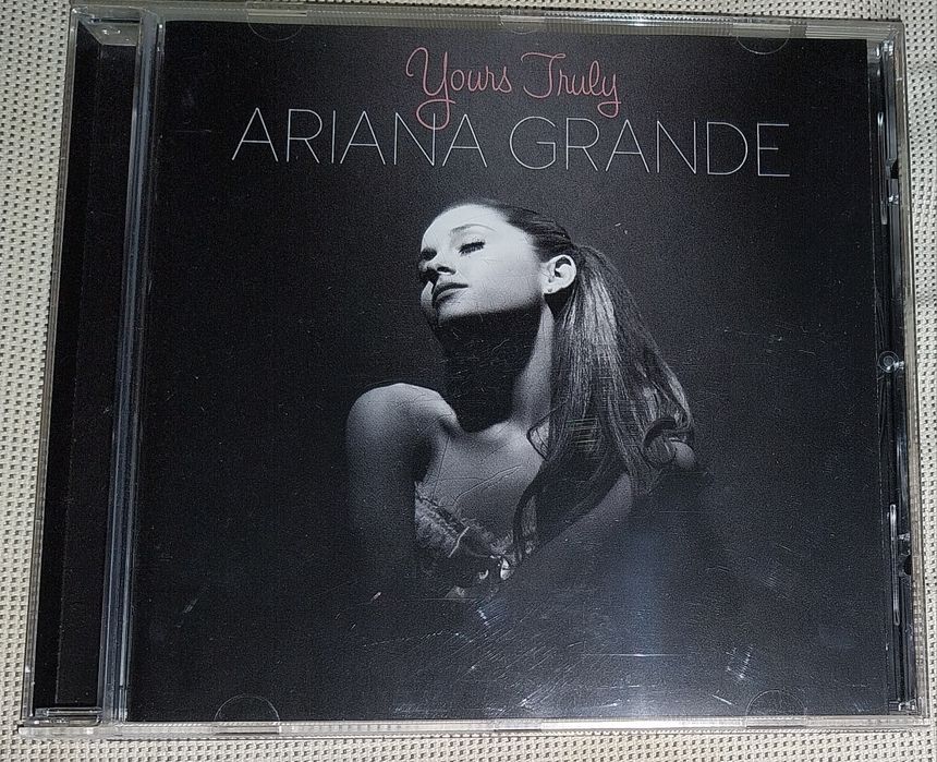 Ariana Grande Yours Truly