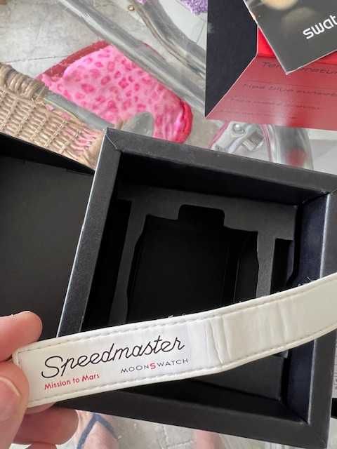 Relógio Swatch X Omega Mission to Mars