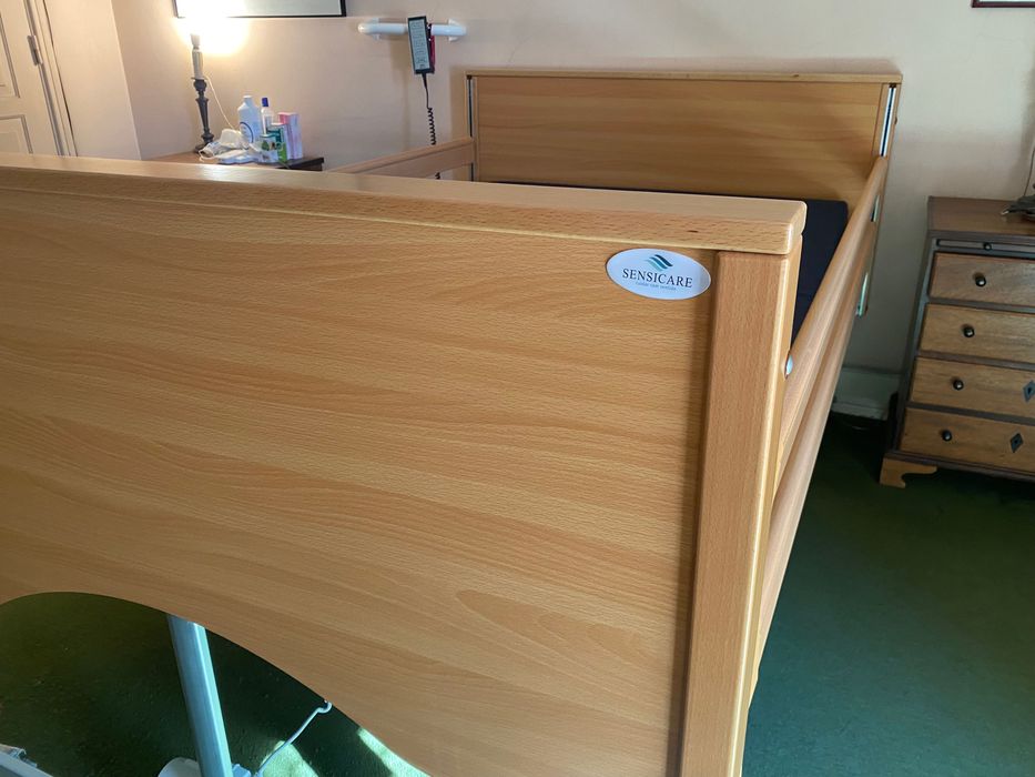 Cama electrica articulada SENSICARE