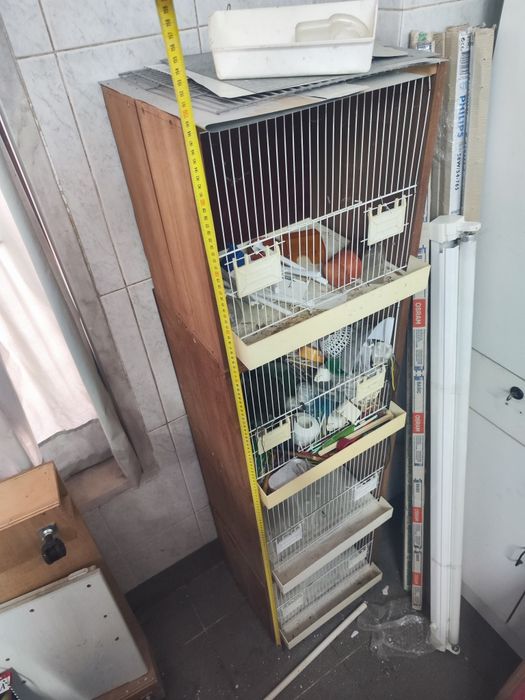 Viveiros para pássaros